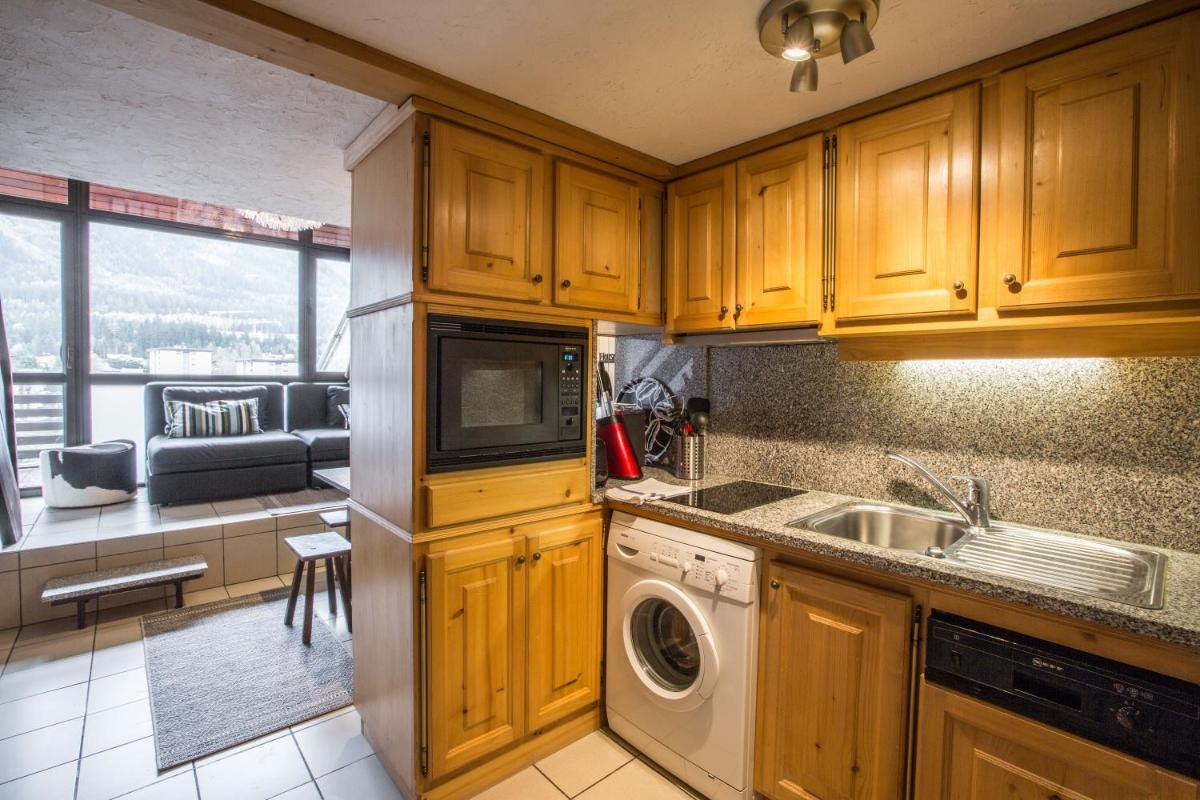 Apartment Les Avouilles Close to Chamonix Mont Blanc - Housity