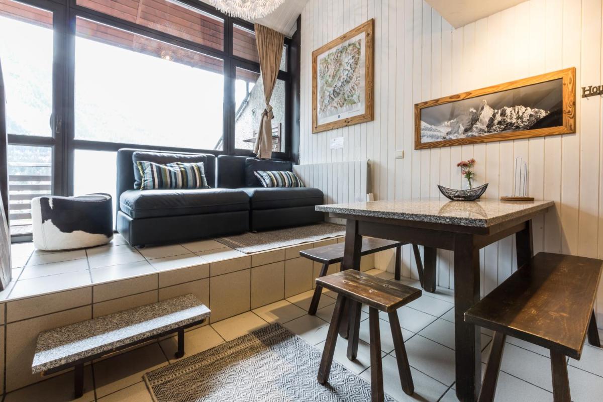 Apartment Les Avouilles Close to Chamonix Mont Blanc - Housity