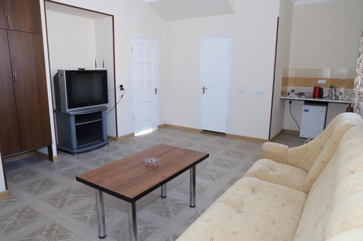 Cottages in Vanadzor - Housity