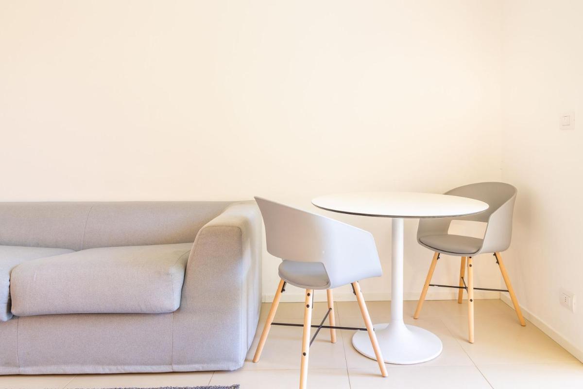 Baseventuno 1 Trilocale piano terra - Housity