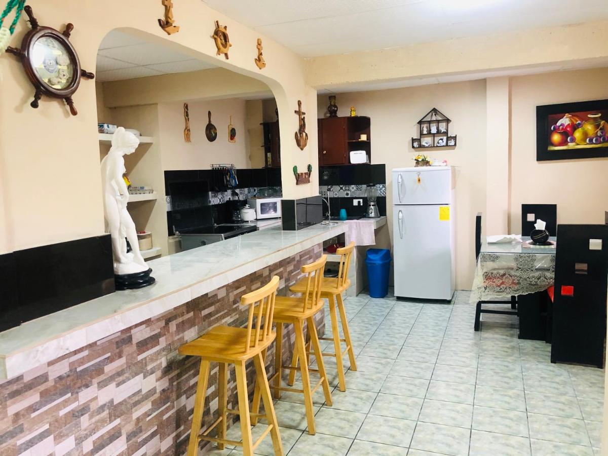 Salinas casa en la playa - Housity