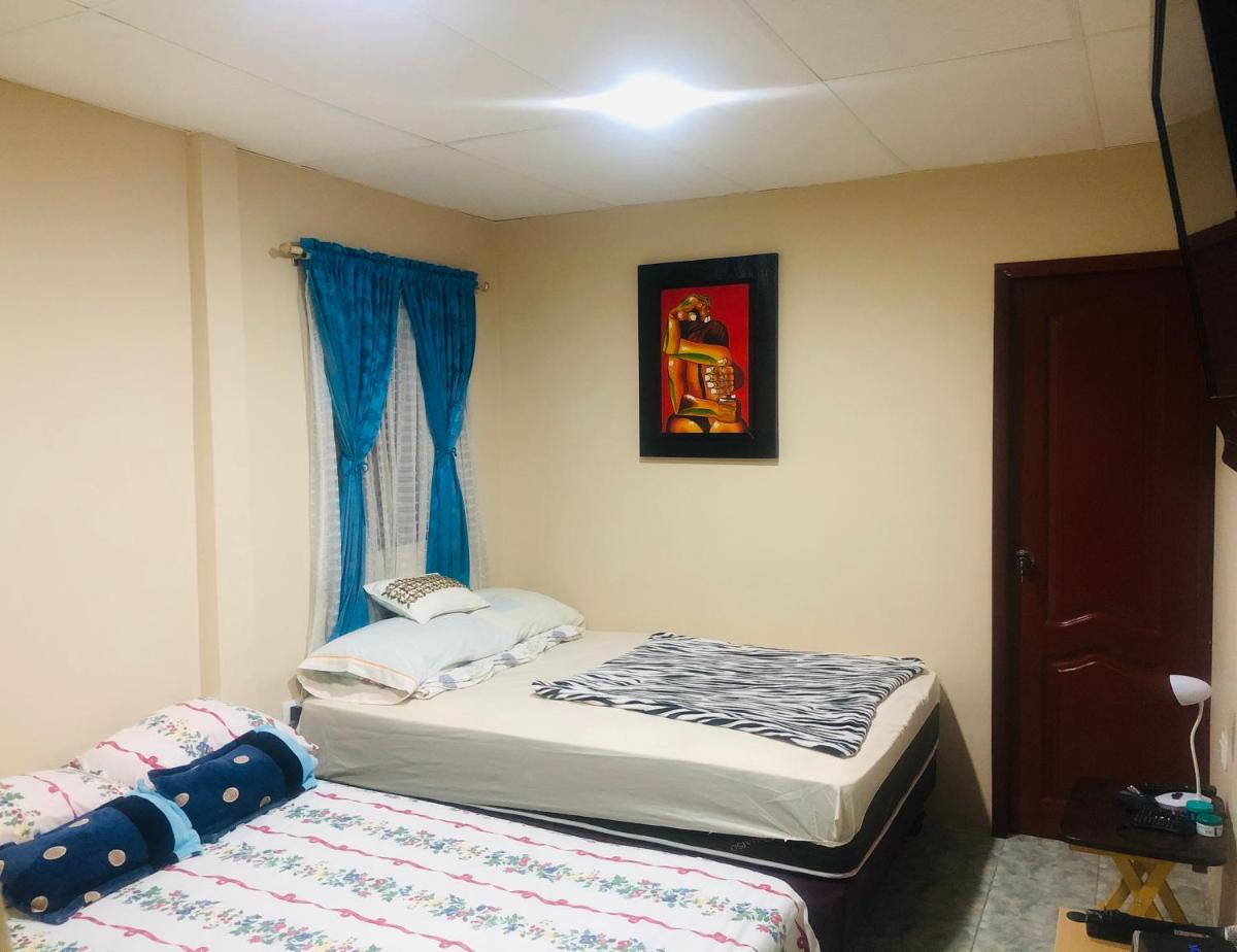 Salinas casa en la playa - Housity