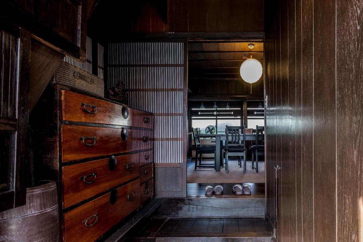 Classic Japan Living Miuraya - Housity