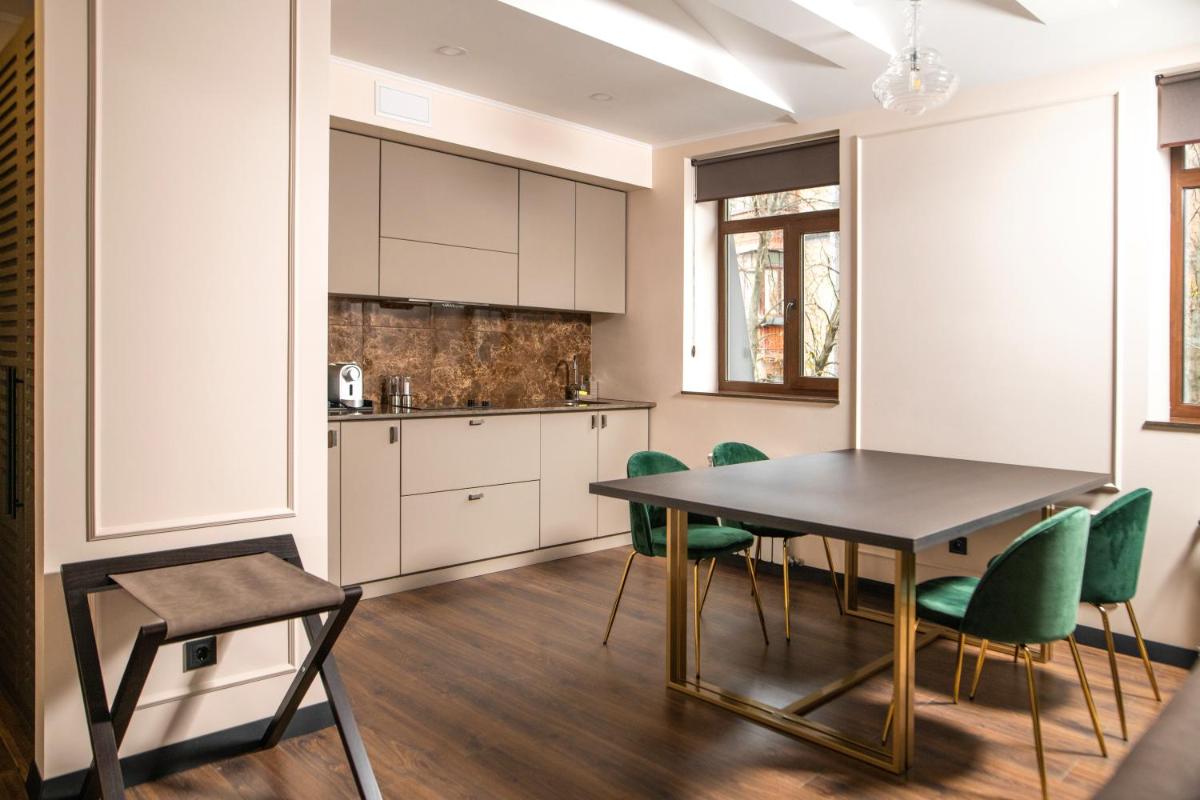 De Paris Apartments - Housity
