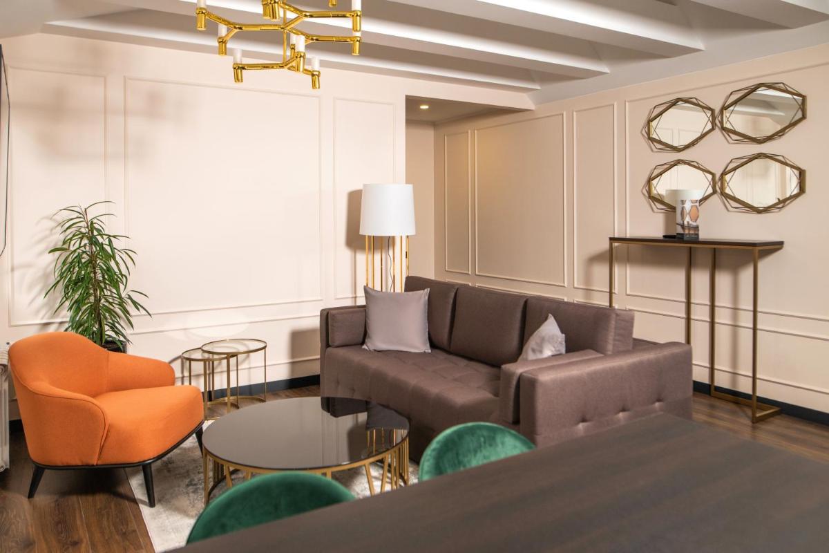 De Paris Apartments - Housity