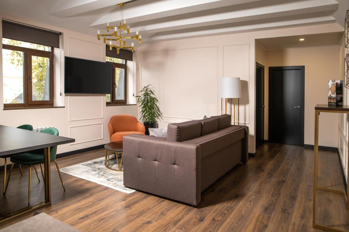 De Paris Apartments - Housity