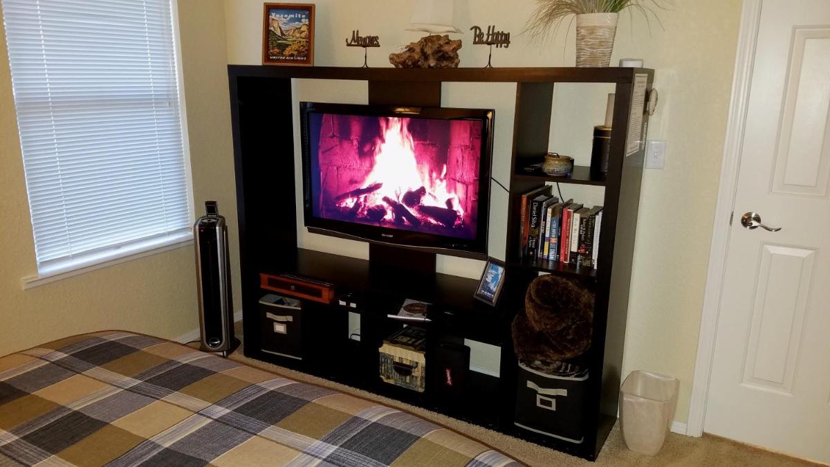 Oak Retreat by Yosemite National Park - Housity