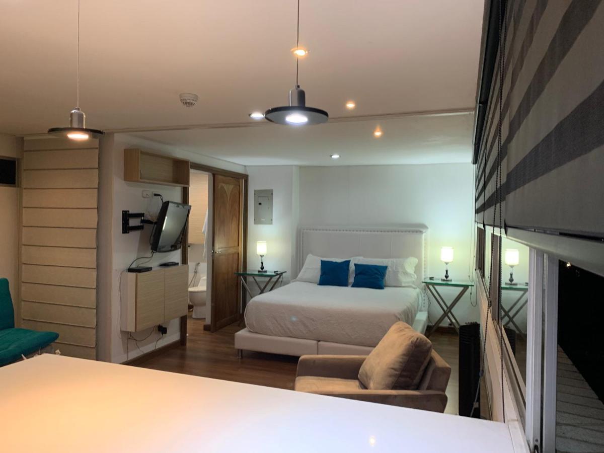 Aparta Estudio Aeropuerto - Housity