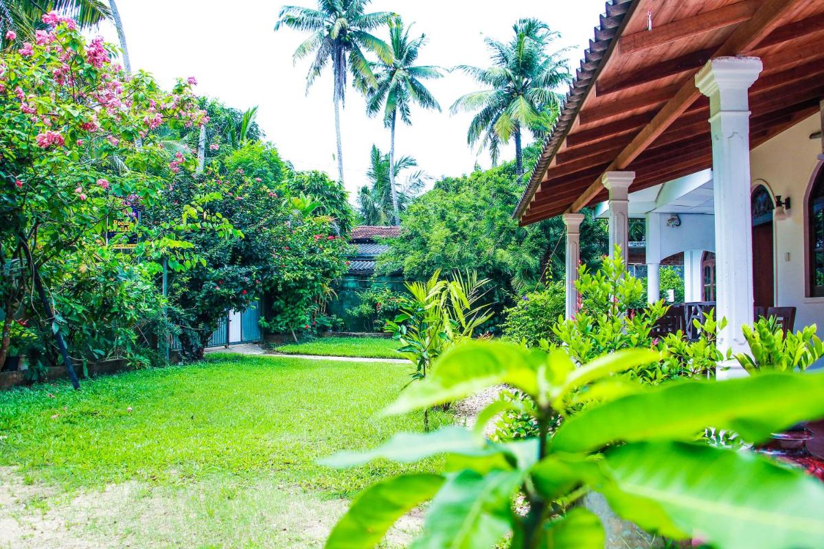 Lotus Villa - Housity