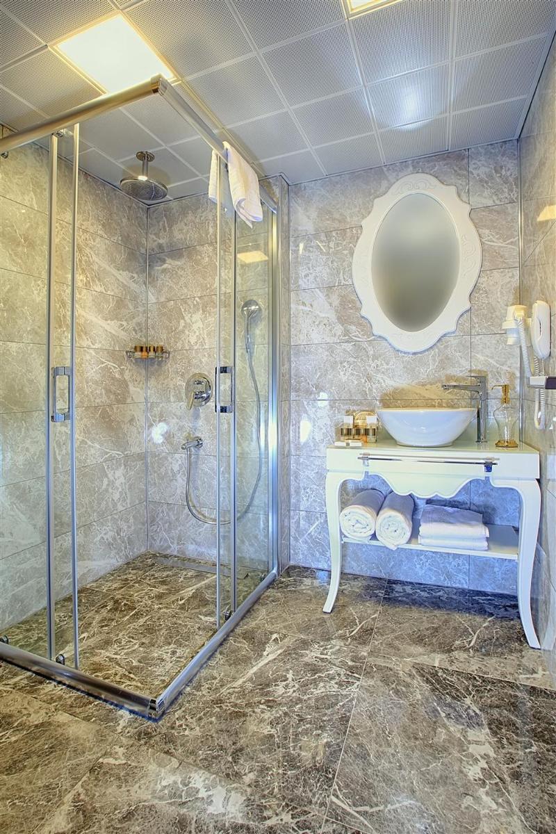 Güvenay Business Hotel - Housity