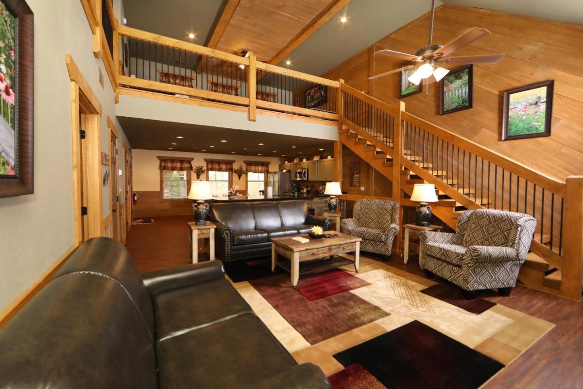 Head Over Hills chalet - Housity