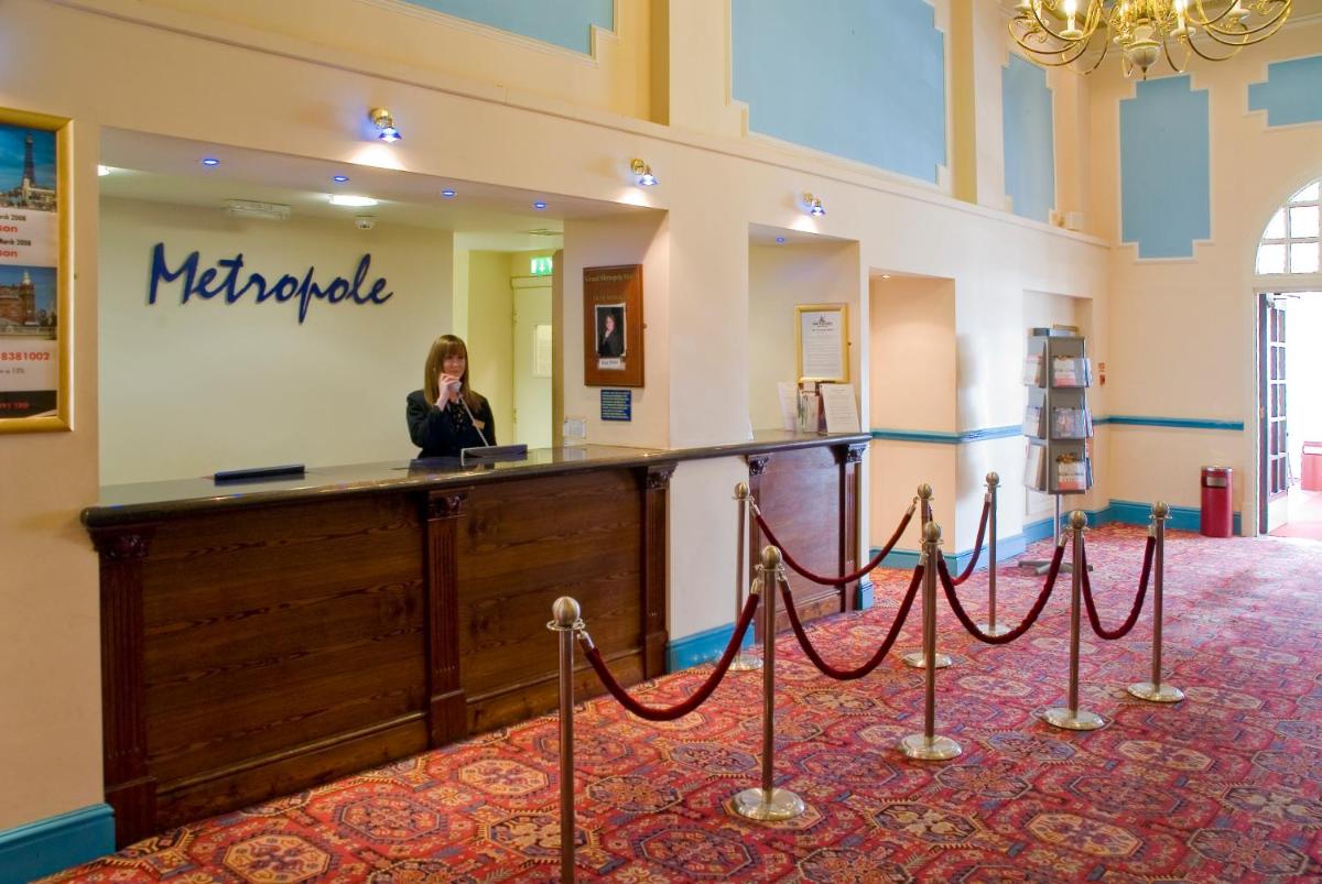 The Metropole Hotel - Housity