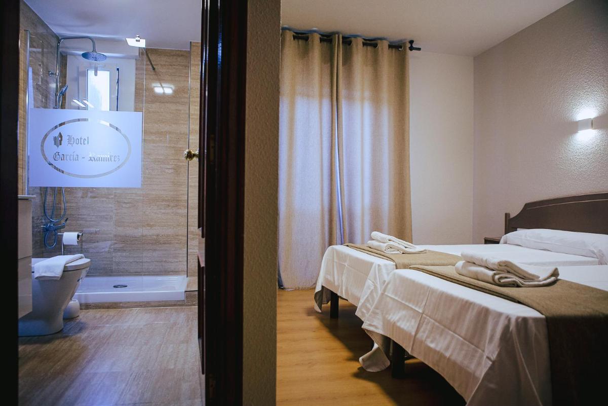 Hotel&Bar Ducay - Housity