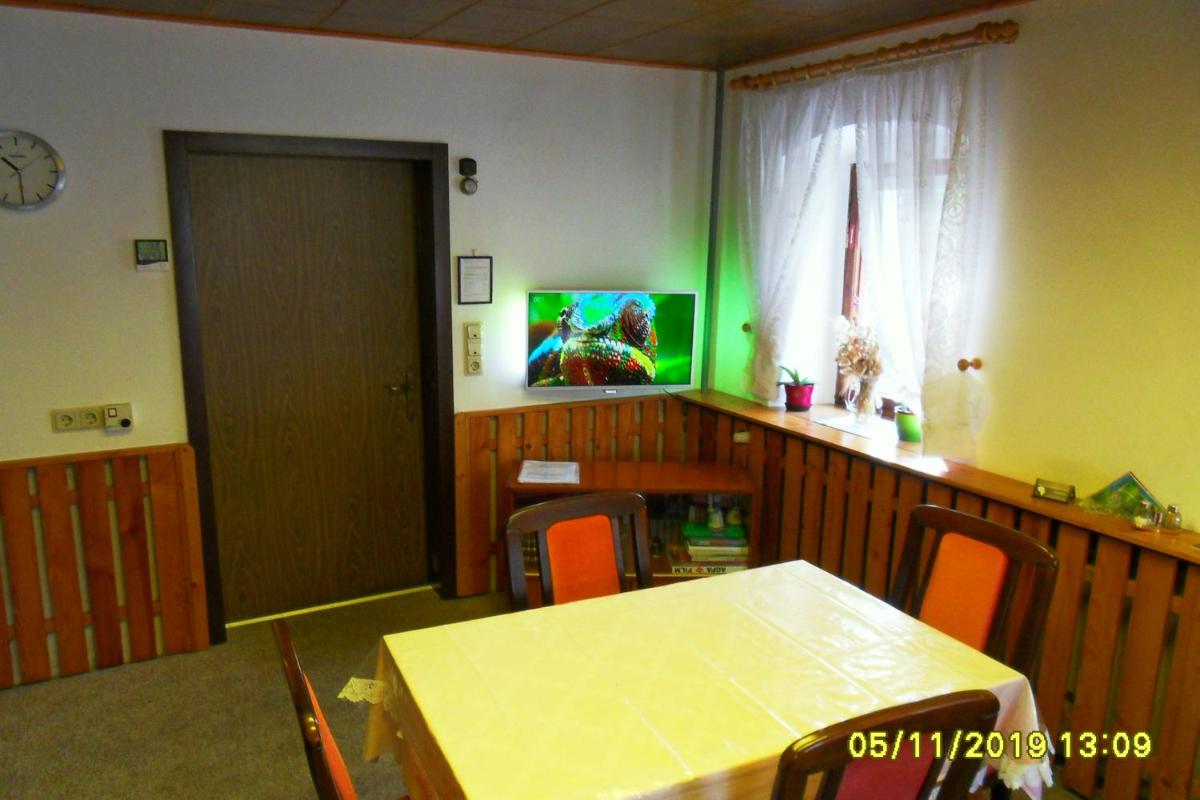 Gästezimmer Zittau - Bed & Breakfast - Housity