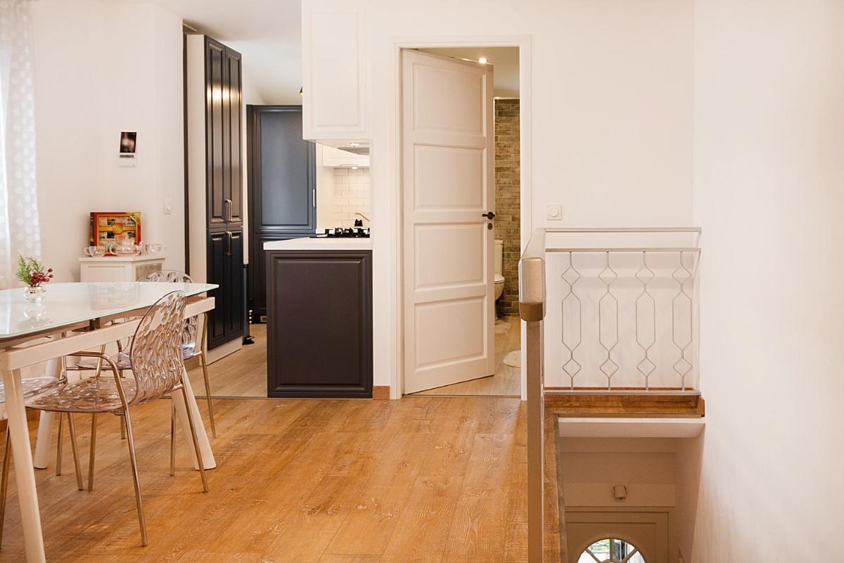 CHARMING TWO BEDROOM APARTMENT NEAR THE SEINE RIVER - Housity