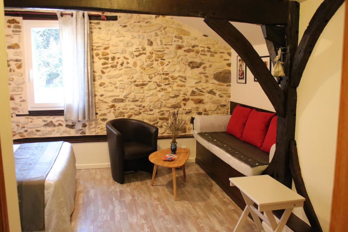 Chambre d'Hôtes au Sargaillon - Housity