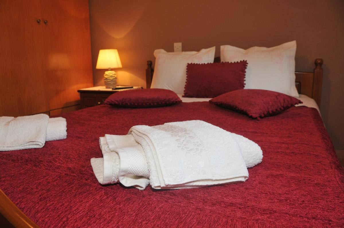 Room Ntina Kastraki - Housity