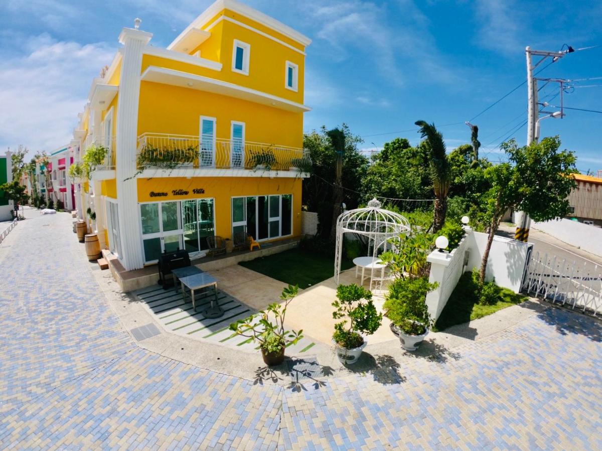 Burano Yellow Villa - Housity