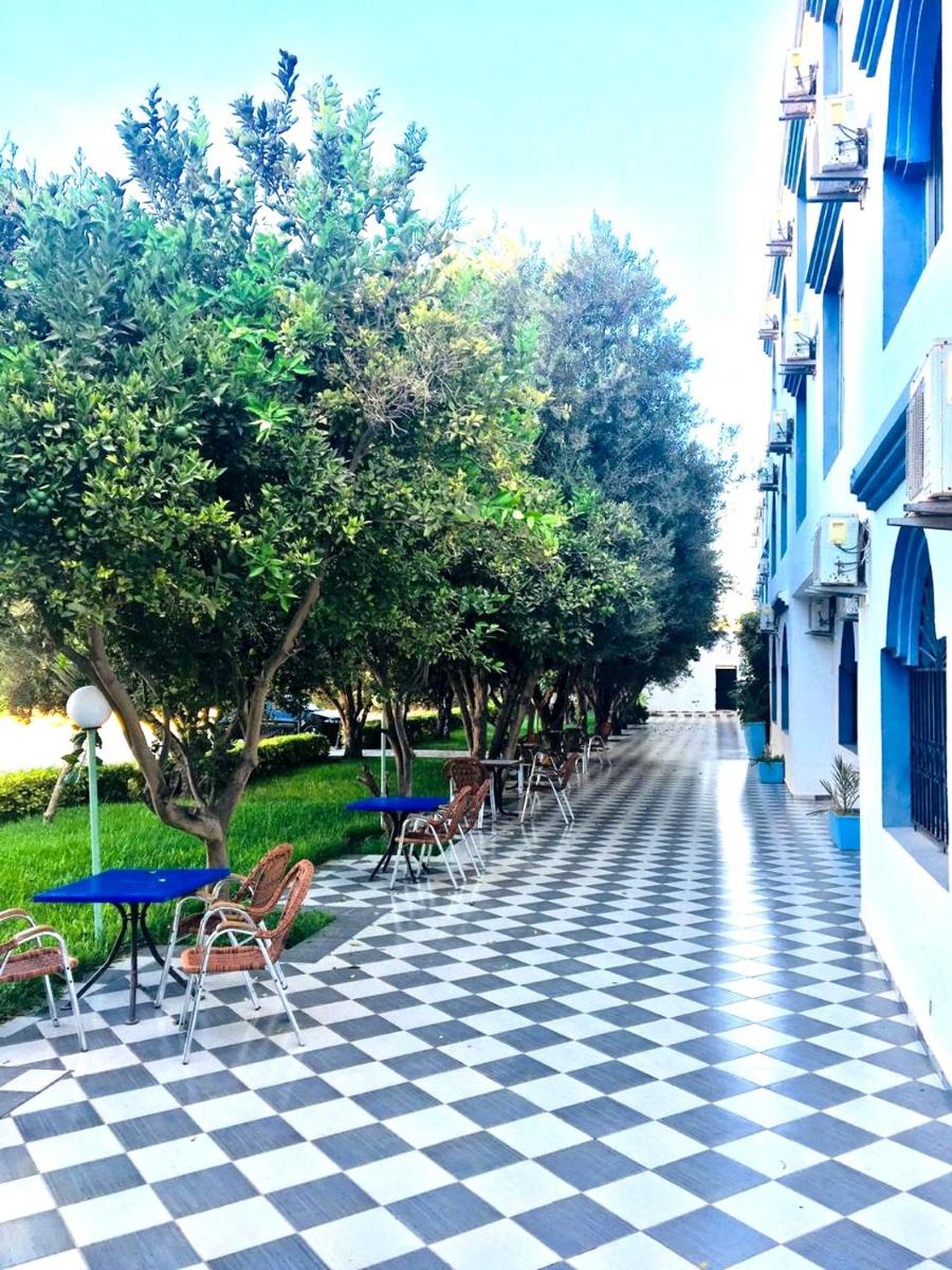 Hotel Ribis - Housity
