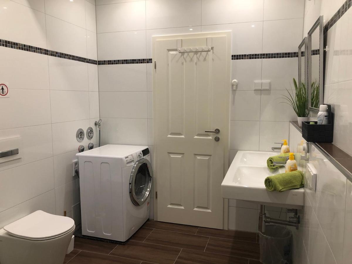 New Private Rooms Fuerth - Housity