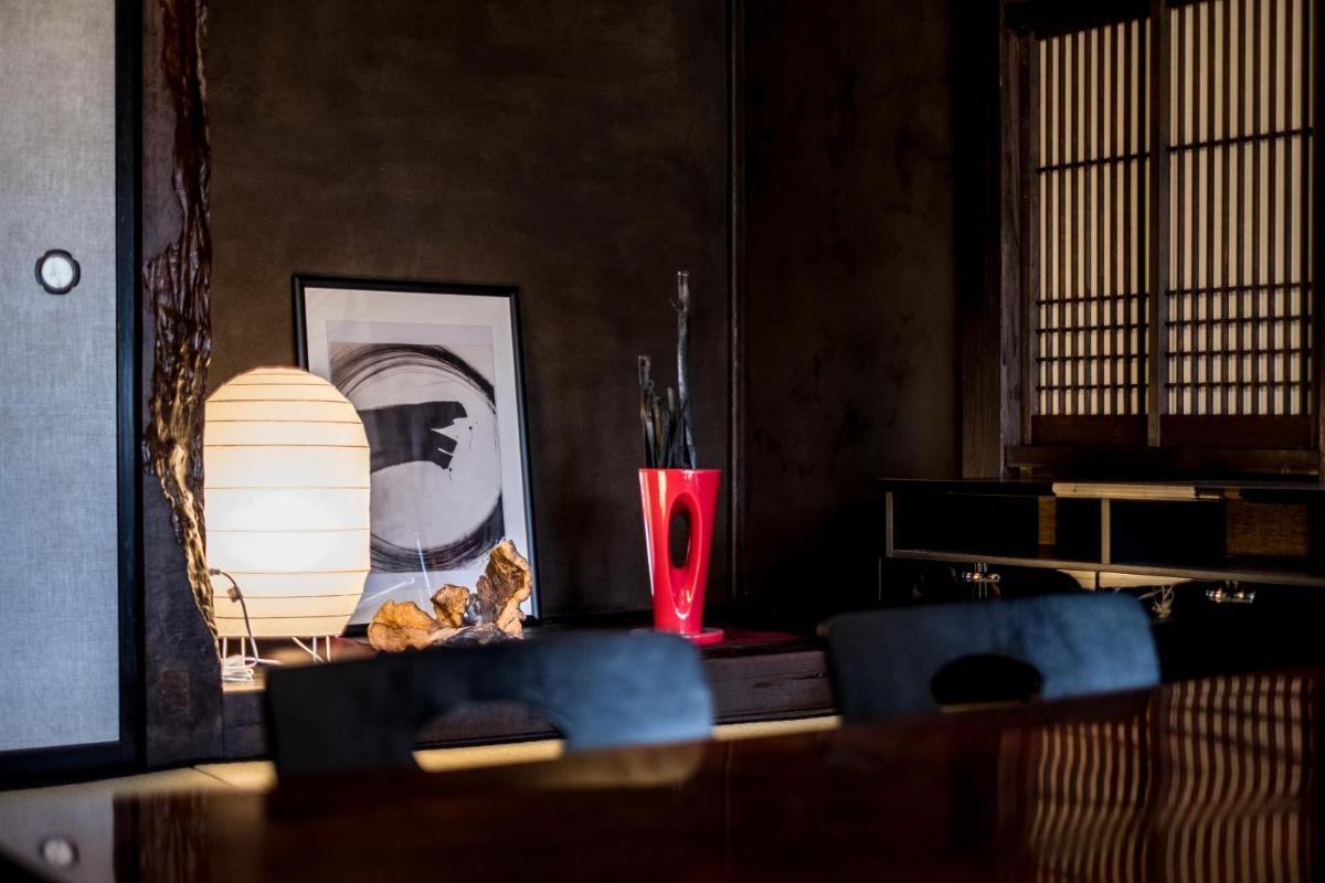 Classic Japan Living Kawamuraya - Housity