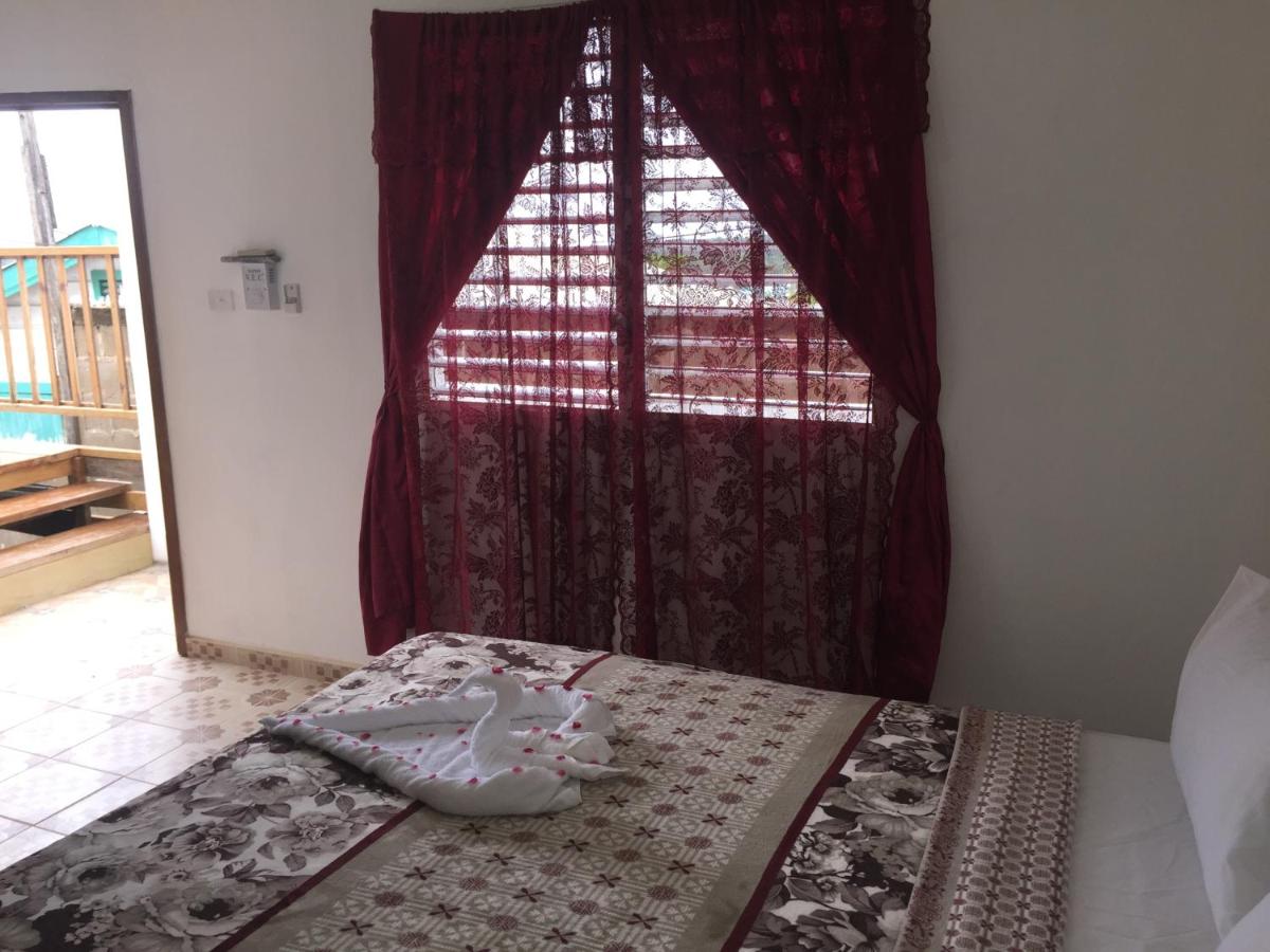Matus Guest House - Housity