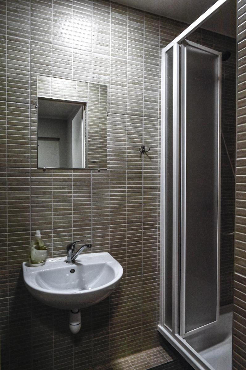 Hostel Laurita - Housity