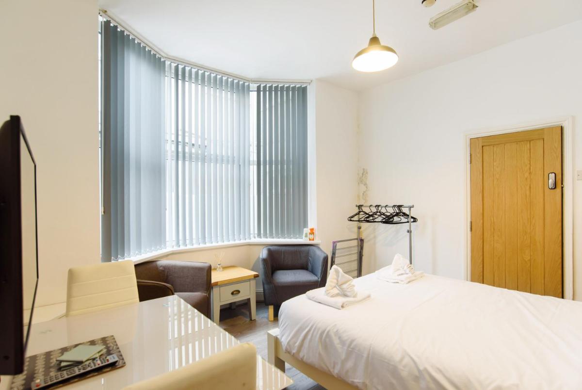 Cosy Studio Flat - Housity