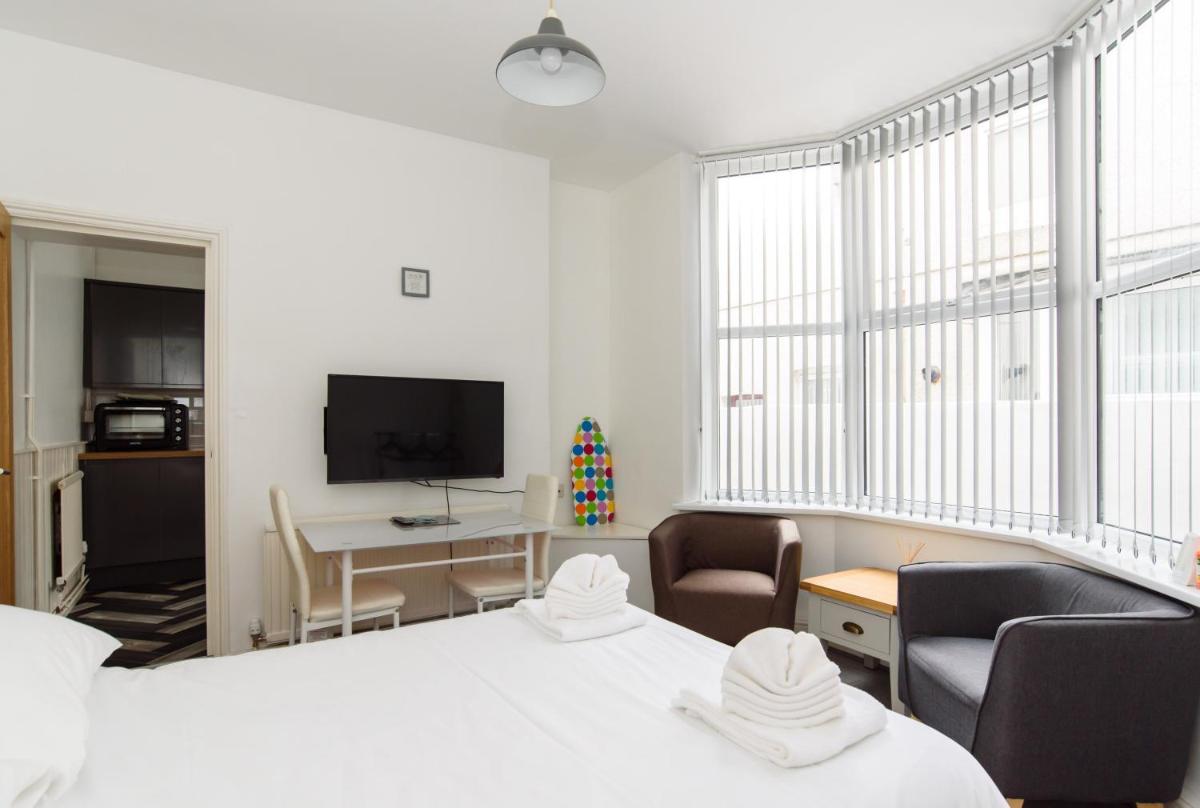 Cosy Studio Flat - Housity