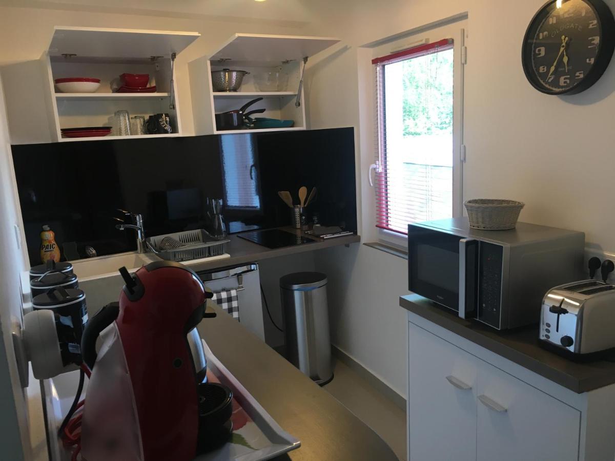 Coeur de ville, joli 2 pieces au 1er étage, Wifi ! - Housity