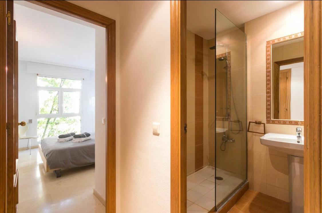 Drazen House With Terrace San Juan de Alicante - Housity