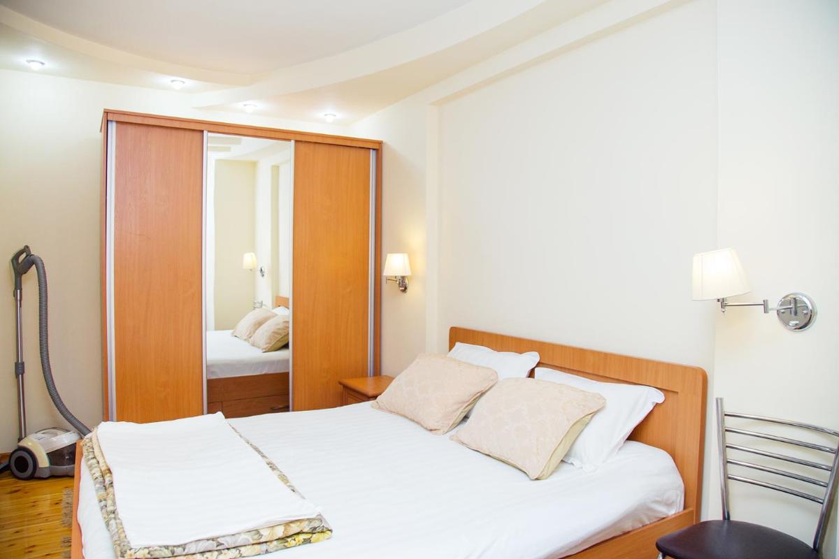 Suitetrails - Cozy and comfortable apartment near Bobur Park