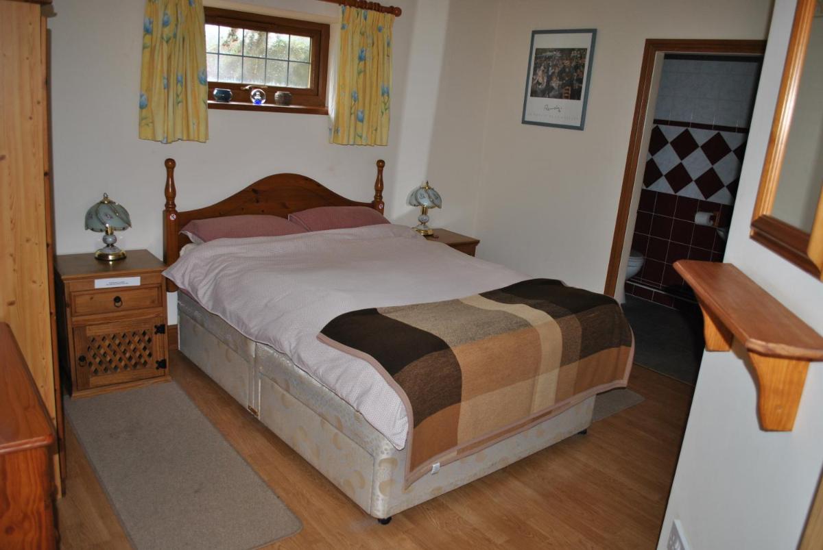 Oldcotes Cottages - Housity