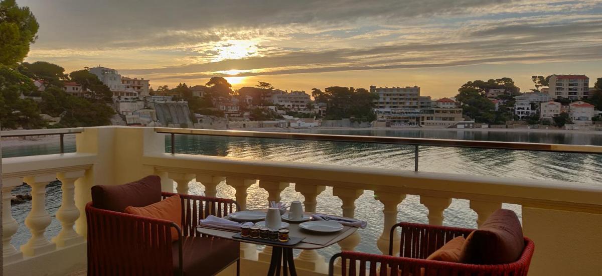 Balcon ou terrasse dans l'établissement Splendid Hôtel & Spa