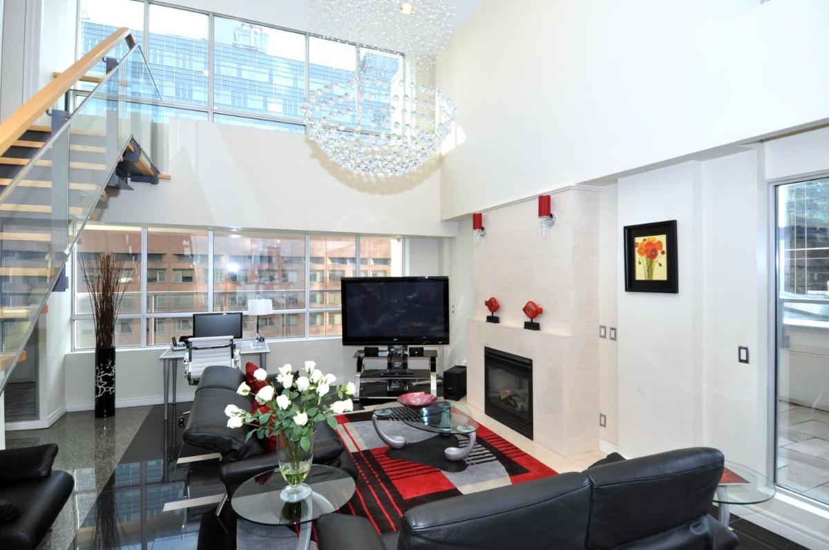 Yonge Suites Furnished Apartments - Hizvo