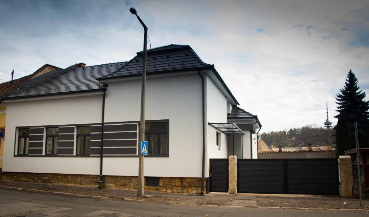 Loli Apartman - Housity