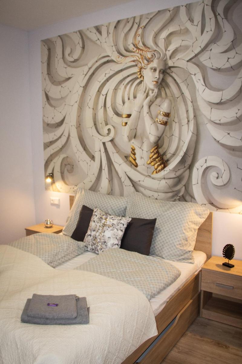 Loli Apartman - Housity