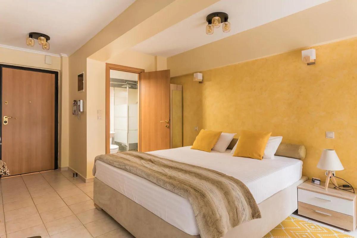 Manina SeaSide Apartment - Housity