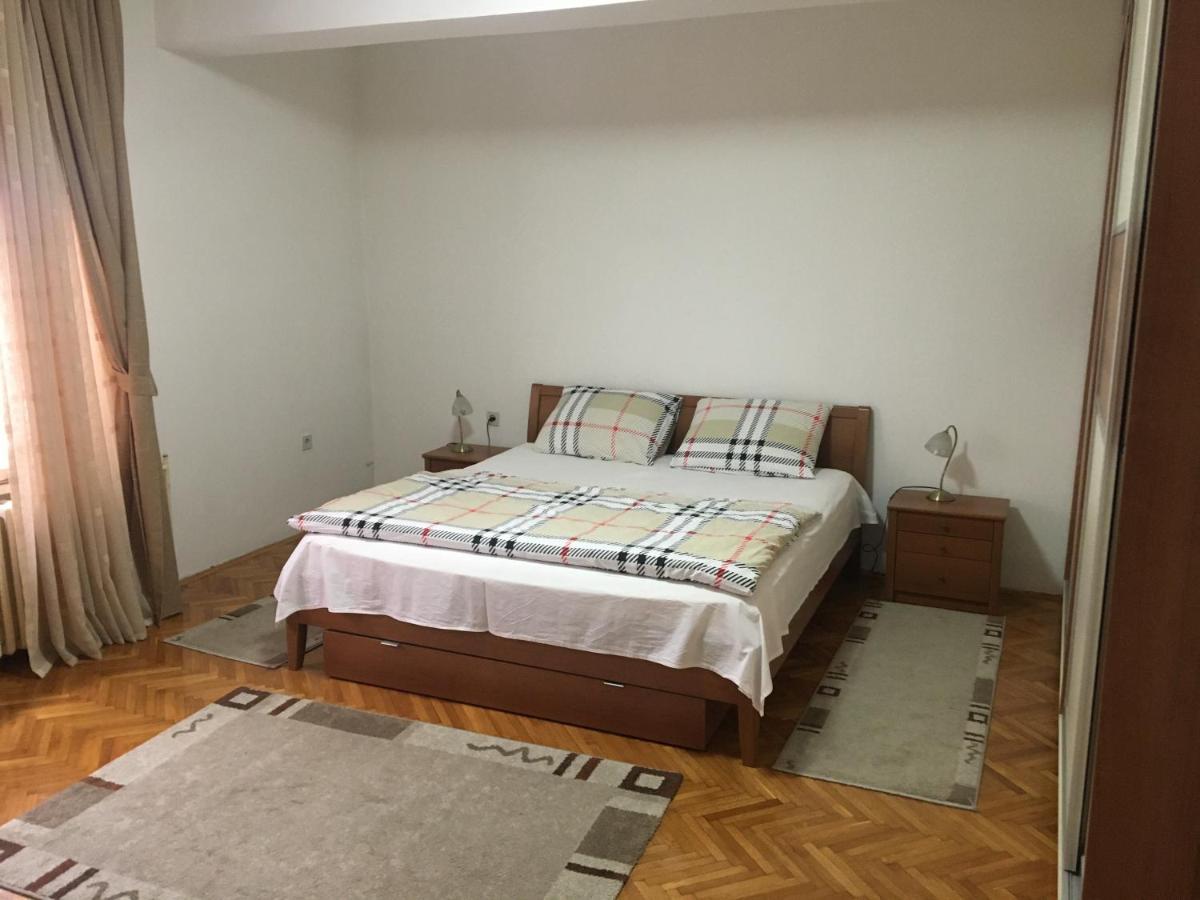 Vik House - Housity