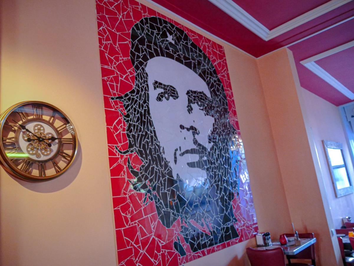 Hotel Oldenburg - Housity