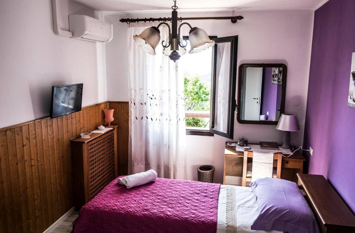 LA VIGNA FIORITA B&b - Housity