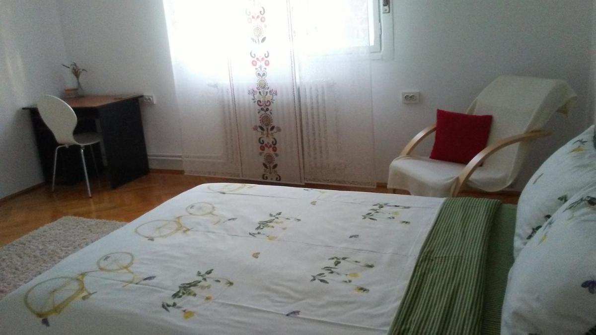 B Apartments - Bike Apartment - Housity