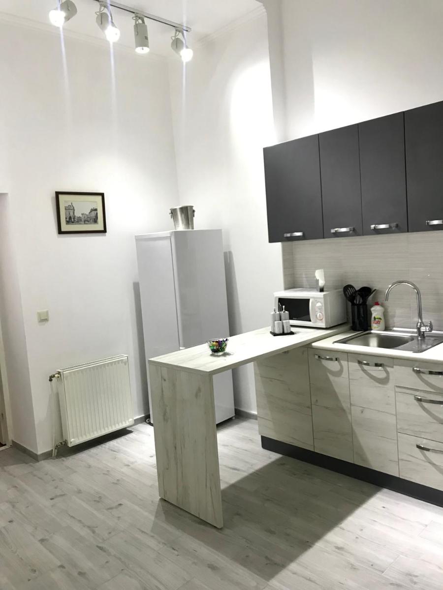 Suitetrails - Apartment suite Mukachevo
