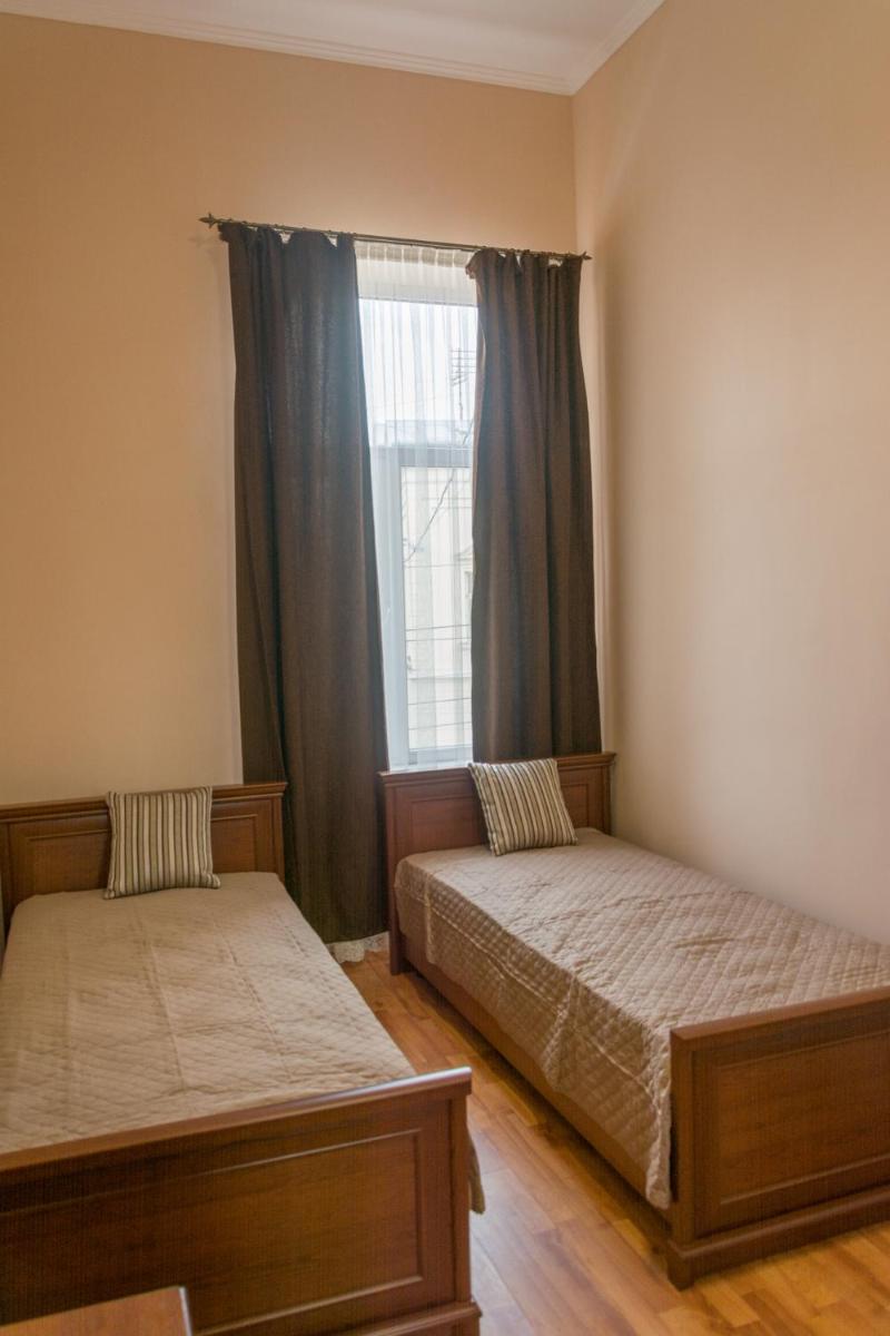 Suitetrails - Apartment suite Mukachevo