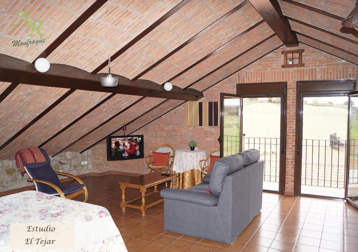 Apartamentos Rurales Monfragüe - Housity