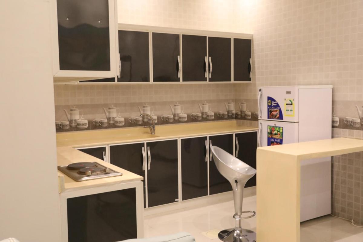 Quiet Rooms 4 Serviced Apartments - Hizvo