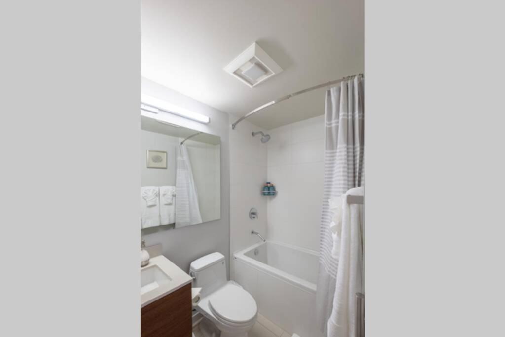 Suitetrails - Clean 3rd Floor 1 BR Apt in Old Town China Town