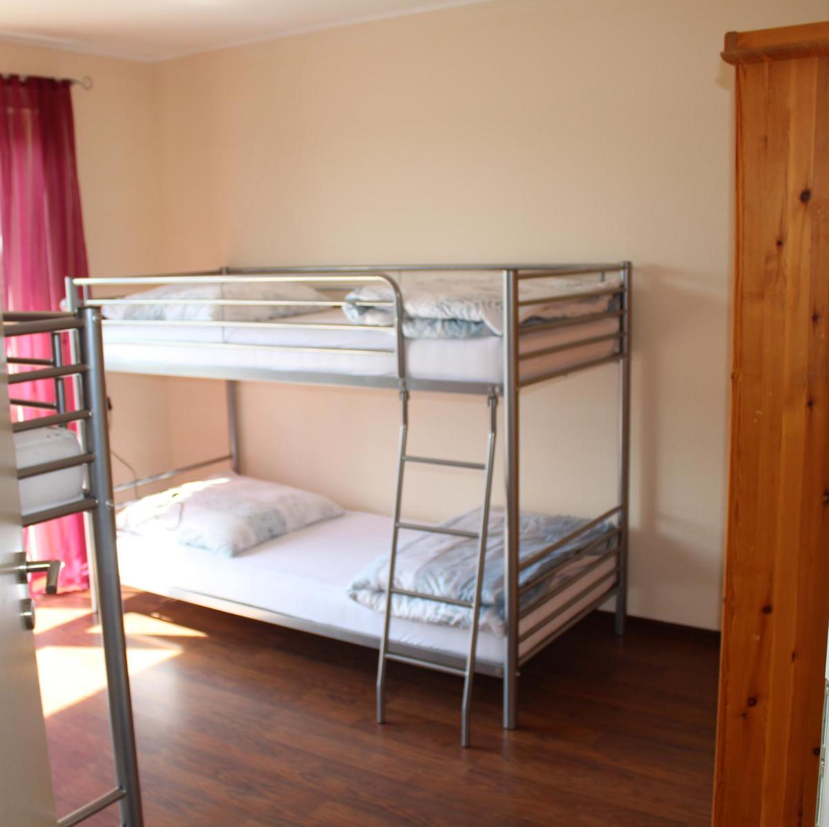 Tropical 1 - Housity