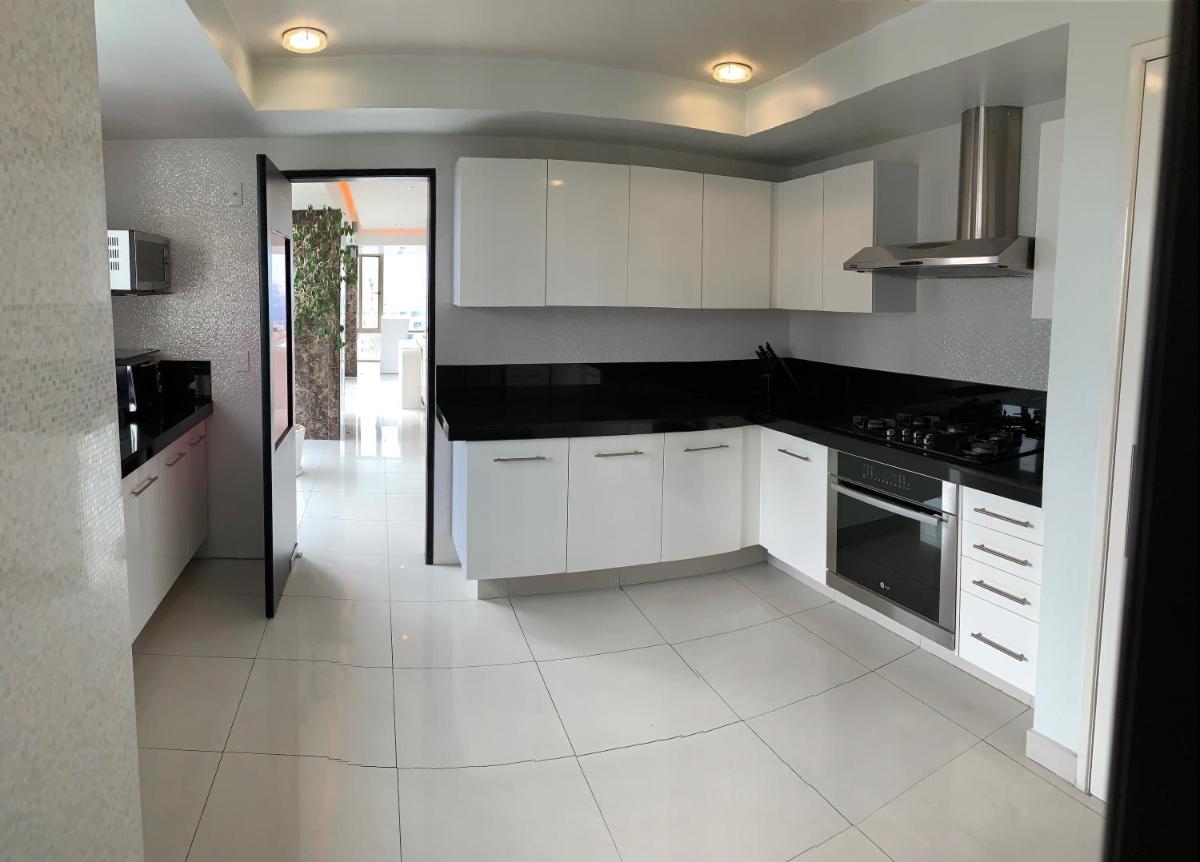 Suitetrails - Luxury Apartment (3 bedrooms) Interlomas