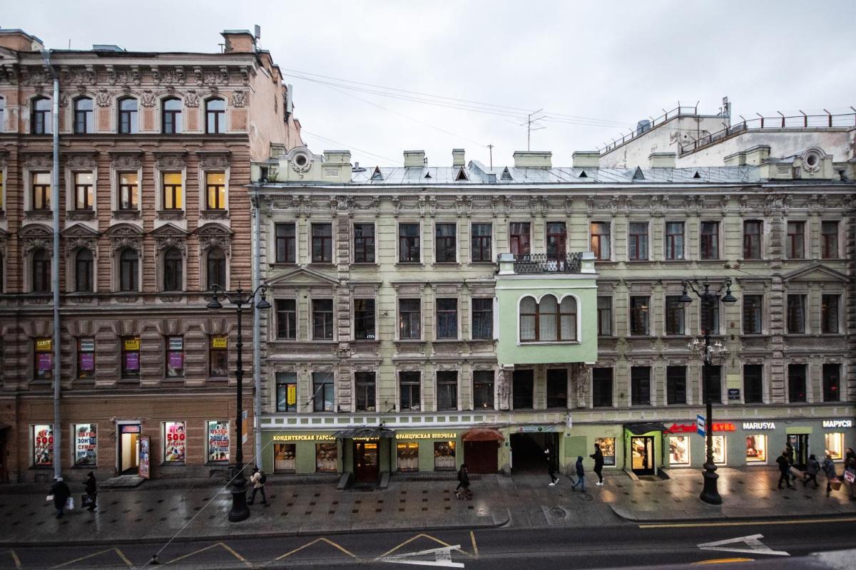 Nevsky 136 Guest House - Housity